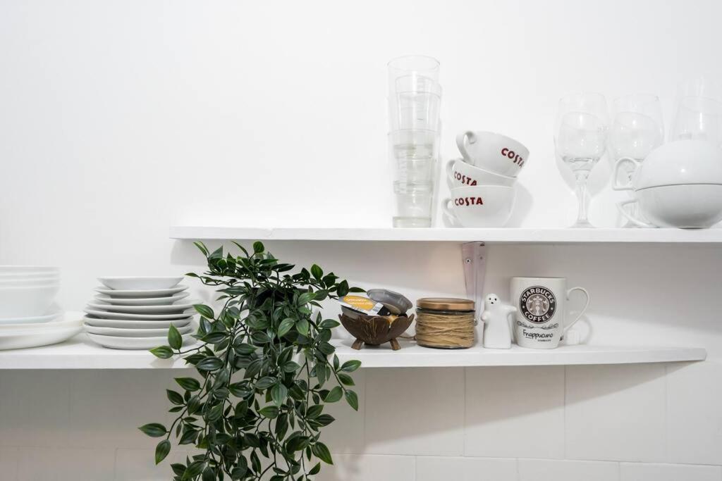 Downtown Cozy Apartment Old Town 부쿠레슈티 외부 사진