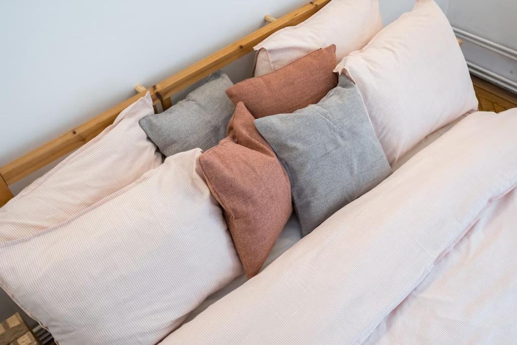 Downtown Cozy Apartment Old Town 부쿠레슈티 외부 사진